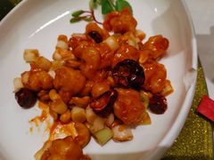 宫保虾球-大鸭梨烤鸭(金色漫香店)