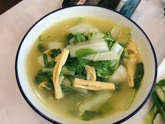 杭白菜炒腐竹-930私房菜(欧阳路店)