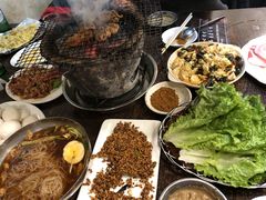 -韩风烤牛肉冷面店