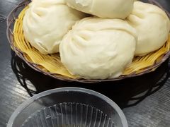 牛肉包-郑家包子牛肉拉面(尚勤路店)