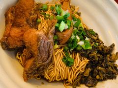 爆鱼干挑面-佬钱湾仔(衣裳街店)