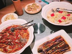 -江渔儿酸菜鱼(万科东荟城店)
