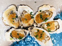 烤蒜茸中蚝-千岛蚝高压锅生蚝·人参火锅(白云万达店)