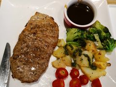 -必胜客(新中纬店)