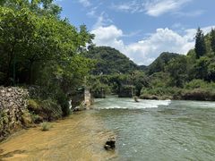 -高荡千年布依古寨旅游景区