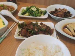 -老乡鸡(新邻天地店)