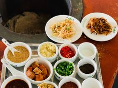-朝伟清真铜瓢牛肉馆(三十年老·店)