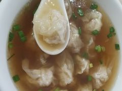 -张阿三馄饨店