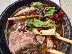 -虹兴砂锅店