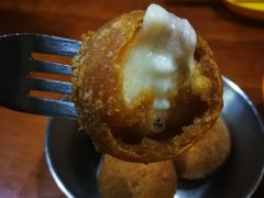 -BHC炸鸡(明洞总店)