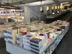 -先锋书店(五台山总店)