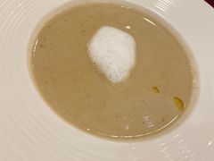 奶油蘑菇汤-红房子西菜馆(淮海中路店)
