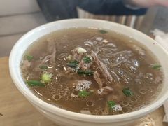 -佬钱湾仔(衣裳街店)