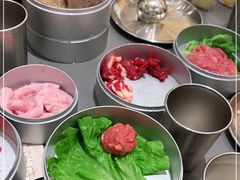 -晓沸牛肉海鲜小火锅(白湖亭万达广场店)