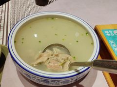 -客家大院·非遗赣南客家菜(郁孤台店)