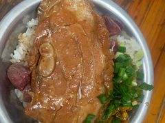 -梁阿婆廿年老牌扣肉糯米饭