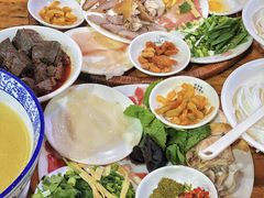 -桥香园云南过桥米线(金马碧鸡店)