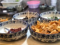 -柳石居柳州螺蛳粉(万达店)