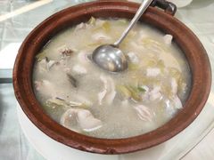-品香菜馆(旗峰路中侨大厦店)