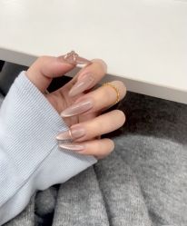 -悦指间美甲美睫
