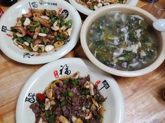 -何永光123鲜牛肉馆(1号店)