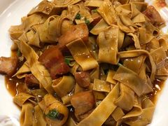-闯关东东北农家菜(崂山石老人店)