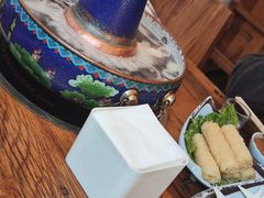 -毛辣果·贵州红酸汤牛肉火锅(西单店)