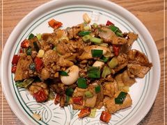 -云海肴·汽锅鸡·云南菜(天山百盛优客店)