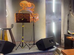 -路边羊烧烤酒场(宝带路店)