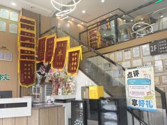 -半岛宠物医院24小时·内窥镜·牙科·碎石中心(府城大道店)