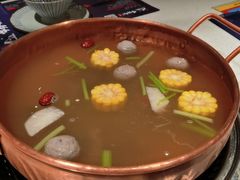 -牛村来人潮汕牛肉火锅(西单店)