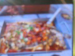 -鸣记脆皮烤鱼·海鲜烤鱼(三八广场店)