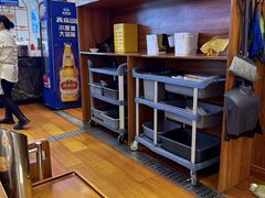 -沸炉重庆老火锅(军事博物馆店)