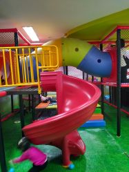 -孩子王(奥克斯广场店)