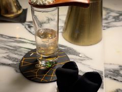 -OZONE 顶楼酒吧(香港丽思卡尔顿酒店)