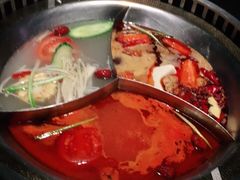 -辣伍鲜毛肚老火锅(元一店)