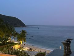 -日落吧·海景咖啡厅·餐酒吧·鸡尾酒·下午茶·乐队表演·浪漫夕阳·三亚文华东方酒店
