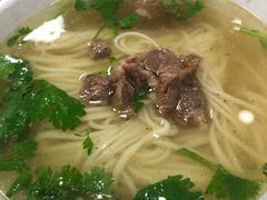 牛肉拉面-郑家包子牛肉拉面(尚勤路店)