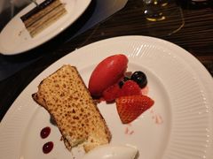 -福楼毕斯罗F Bistronome(国贸商城约会地标景观店)