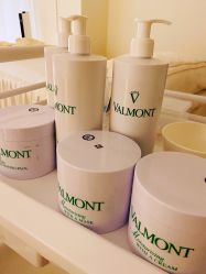 -JNK皮肤管理中心