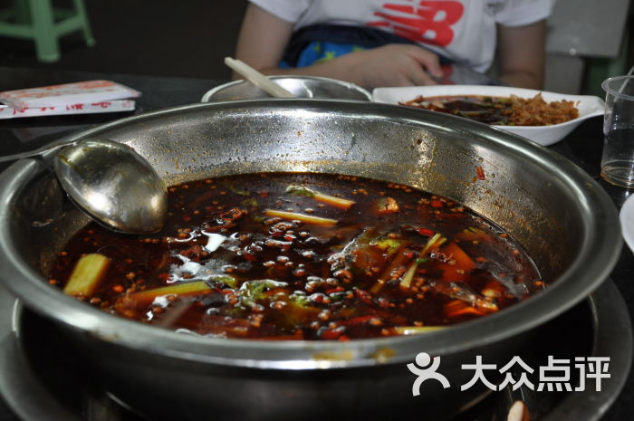 曾老幺鱼庄(洞子邮亭鲫鱼)-鲫鱼图片-重庆美食-大众点评网