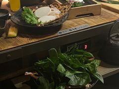 -湊湊火锅·茶憩(杭州湖滨银泰in77店)