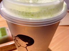 芝芝绿妍-喜茶(佛山岭南站店)