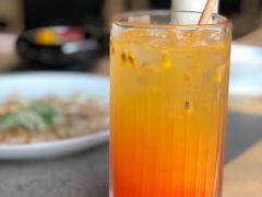 -穹六人间 people 6(岳阳路店)