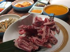 -明洞阿姨·韩式酱蟹烤肉·创意料理(三元桥店)