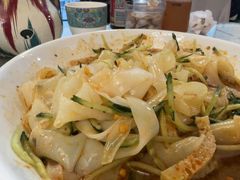 -汗腾格里·风味餐厅(新疆驻京办店)