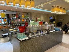 -天津京基皇冠假日酒店