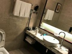 -上海龙之梦万丽酒店