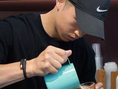 -Punchline Coffee&Roaster(同济大学店)
