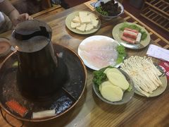 -东镇老火锅(长春路首店)